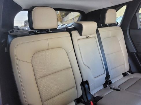 Used 2022 Ford Escape SEL w/ Technology Package image 17