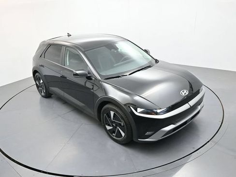 Used 2026 Hyundai Ioniq 5 SEL AWD/4WD image 1