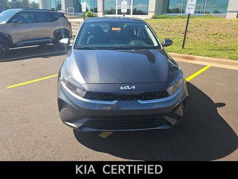 Used 2023 Kia Forte LXS FWD image 2