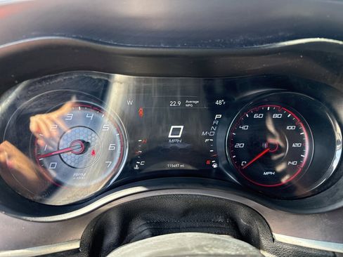Used 2019 Dodge Charger SXT w/ Blacktop Package image 14