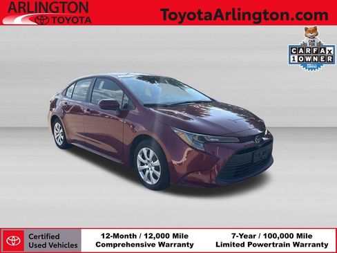 Used 2025 Toyota Corolla LE FWD image 1