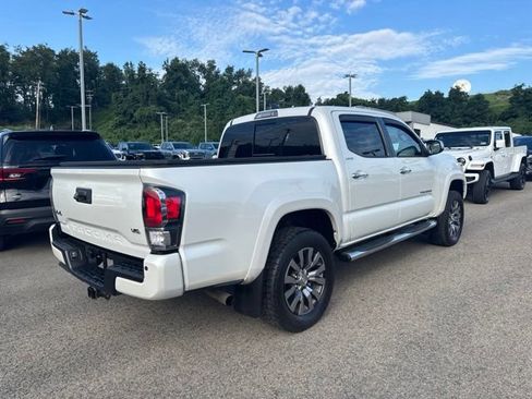 Used 2023 Toyota Tacoma Limited AWD/4WD image 22