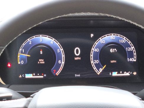 New 2025 Jeep Grand Cherokee L Limited w/ Black Appearance Package image 15