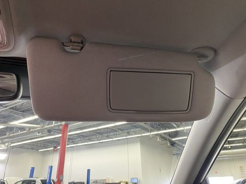 Used 2022 Honda CR-V Touring image 39