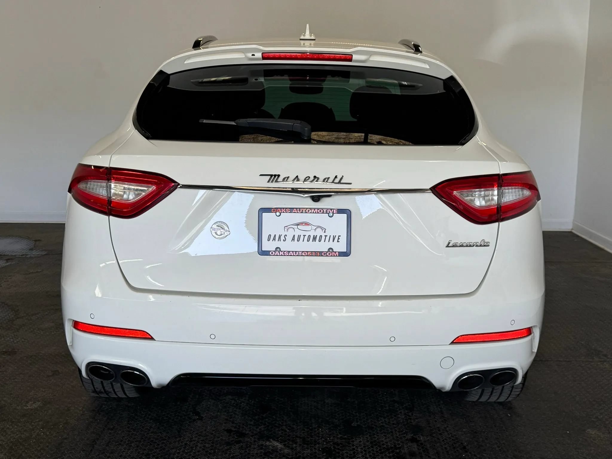 Used 2017 Maserati Levante w/ Sport Package AWD/4WD image 5