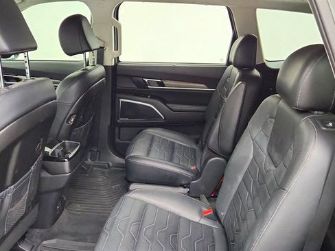 Used 2022 Kia Telluride SX w/ SX Prestige Package AWD/4WD image 20