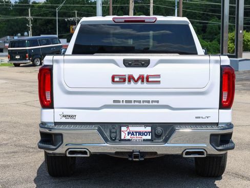 Used 2022 GMC Sierra 1500 SLT w/ X31 Off-Road Package AWD/4WD image 29