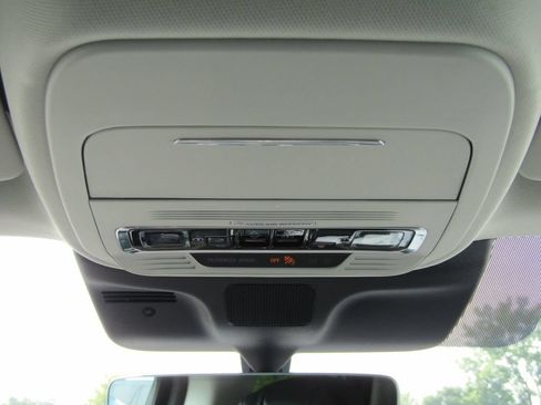 Used 2025 Lincoln Navigator Reserve AWD/4WD image 45