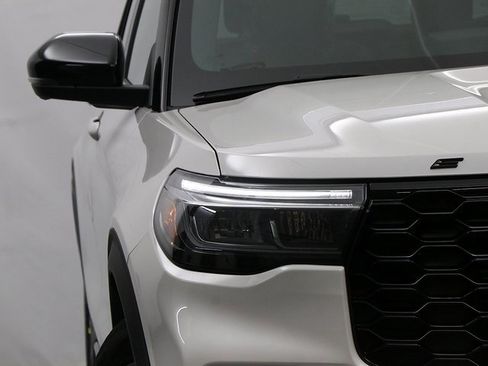 New 2025 Ford Explorer ST w/ Sun And Sound Package image 4