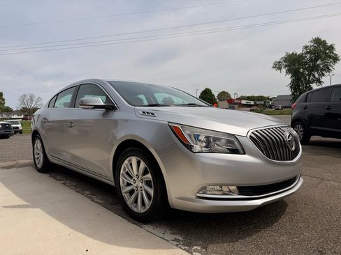 Used 2016 Buick LaCrosse Leather FWD image 7