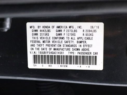 Used 2016 Acura TLX w/ Technology Package image 27