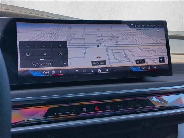 New 2026 BMW 760i xDrive w/ Premium Package AWD/4WD image 14