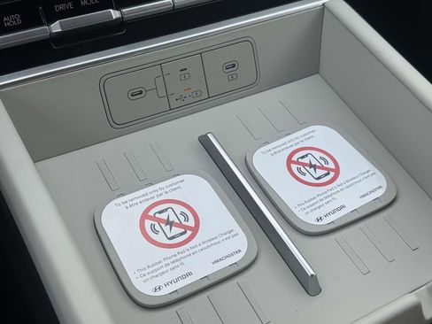 New 2026 Hyundai Santa Fe SE image 26