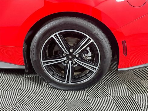 Used 2024 Ford Mustang Premium image 33