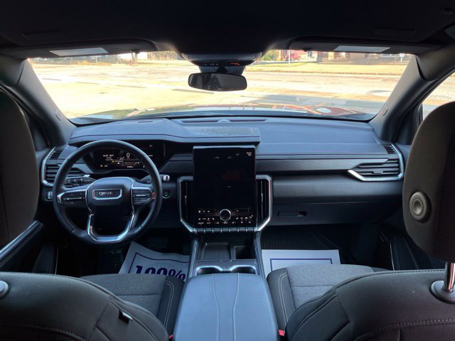 Used 2025 GMC Acadia Elevation FWD image 24
