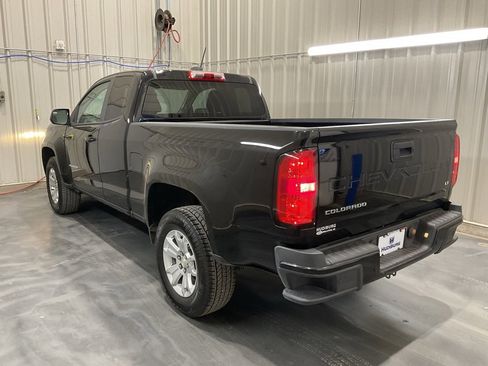 Used 2022 Chevrolet Colorado LT w/ Fleet Safety Package image 19