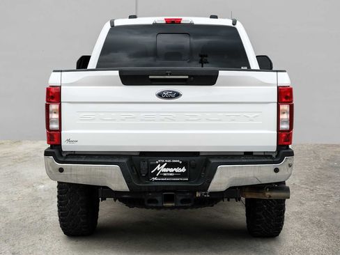 Used 2021 Ford F250 Lariat w/ Tremor Off-Road Package AWD/4WD image 11