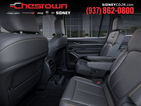 New 2026 Jeep Grand Cherokee L Limited AWD/4WD image 23
