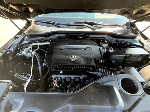 Used 2024 Acura MDX SH-AWD w/ Technology Package image 12