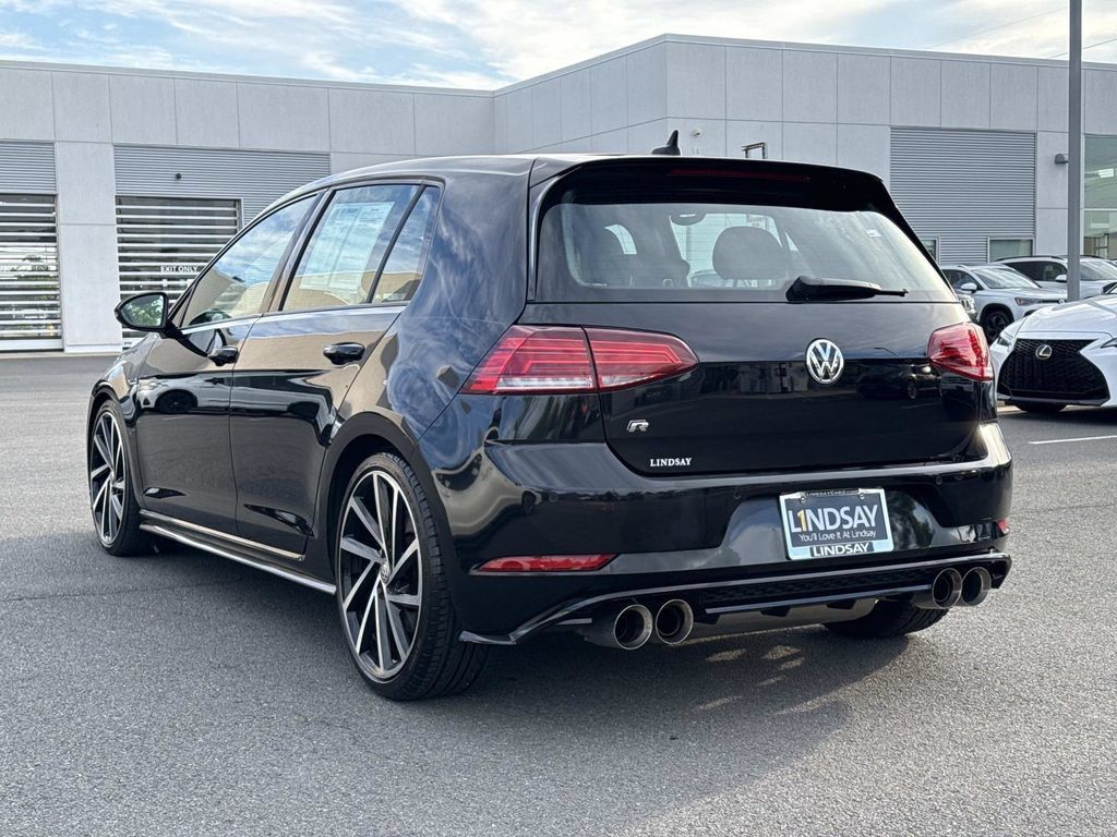 Used 2019 Volkswagen Golf R 4-Door AWD/4WD image 5