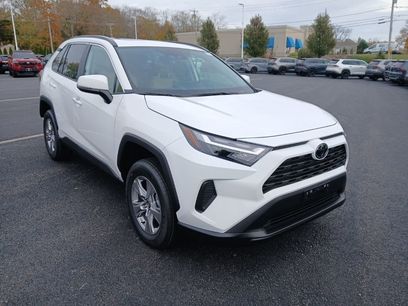 New 2025 Toyota RAV4 XLE