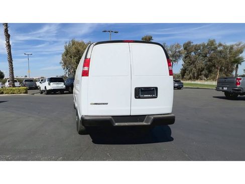 New 2025 Chevrolet Express 2500 w/ Driver Convenience Package image 10