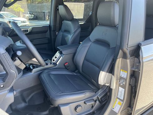 New 2026 Ford Bronco Badlands AWD/4WD image 13