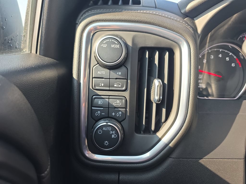 Used 2020 Chevrolet Silverado 1500 RST w/ All-Star Edition AWD/4WD image 42