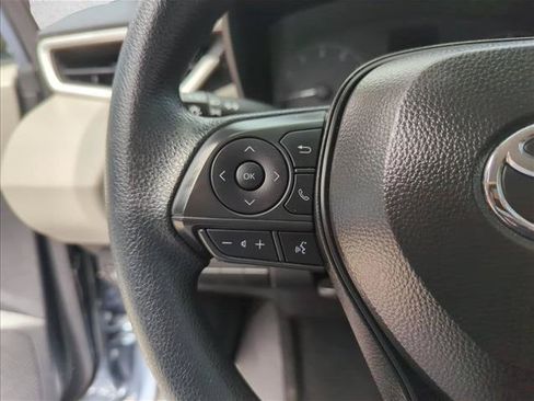 Certified 2025 Toyota Corolla LE FWD image 17