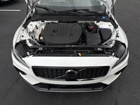 Certified 2024 Volvo S60 B5 Plus FWD image 70