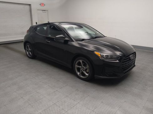 Used 2019 Hyundai Veloster 2.0 FWD image 11