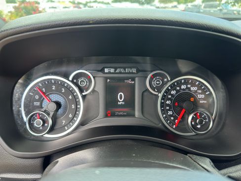 Used 2025 RAM 2500 Big Horn AWD/4WD image 20