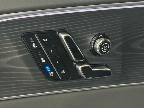 New 2026 Cadillac Lyriq V image 19