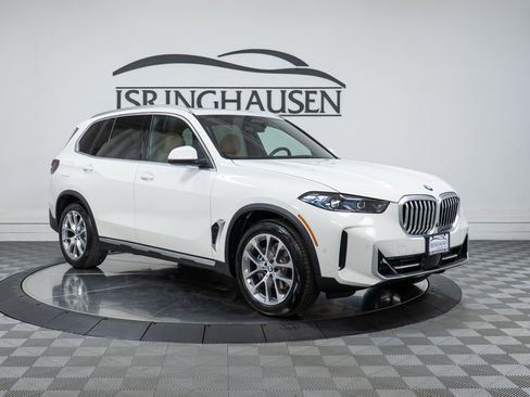 Used 2026 BMW X5 xDrive40i w/ Premium Package image 3