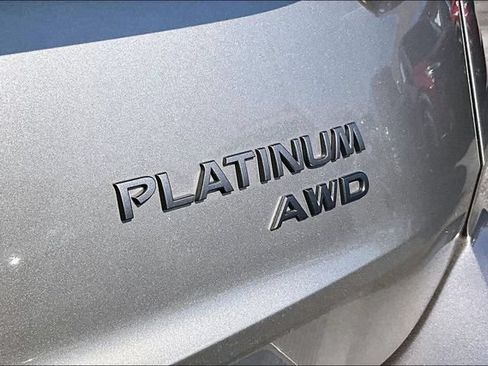 Certified 2025 Nissan Rogue Platinum AWD/4WD image 21