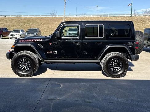 Used 2024 Jeep Wrangler Unlimited Rubicon image 11