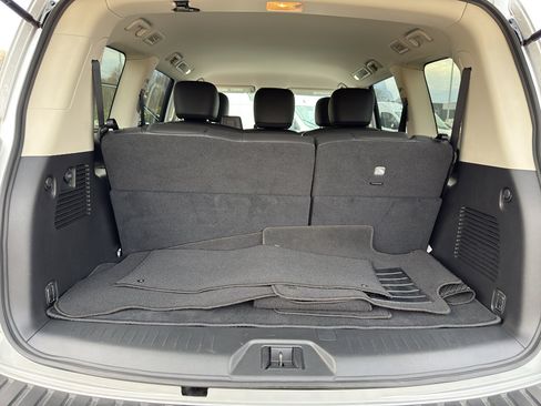 Used 2024 Nissan Armada SV image 36