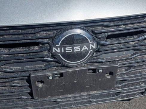 Used 2023 Nissan Altima 2.5 SV FWD image 11