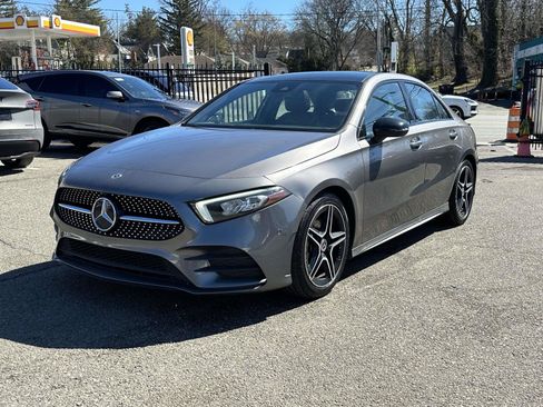 Used 2022 Mercedes-Benz A 220 4MATIC image 7