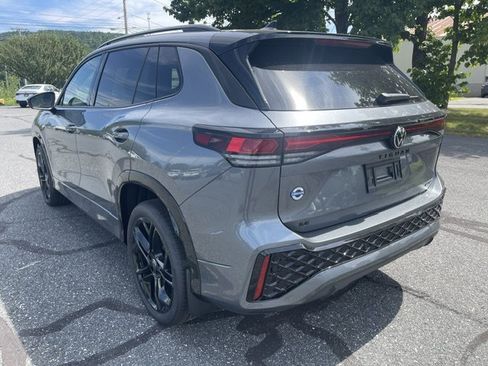 New 2026 Volkswagen Tiguan SE R-Line AWD/4WD image 4