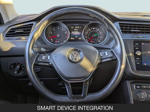 Used 2018 Volkswagen Tiguan SEL image 12