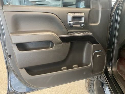 Certified 2018 GMC Sierra 2500 SLT w/ Duramax Plus Package AWD/4WD image 27