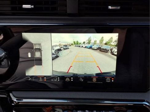 Used 2024 GMC Sierra 2500 AT4 w/ AT4 Premium Plus Package AWD/4WD image 22