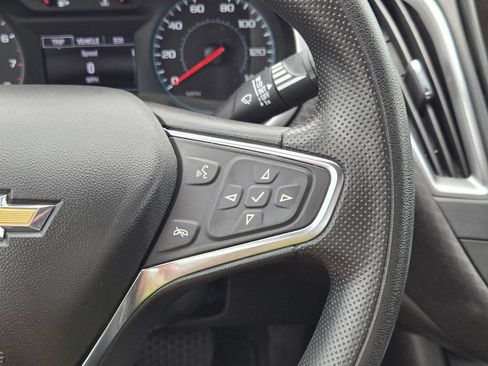 Used 2025 Chevrolet Malibu LT FWD image 22