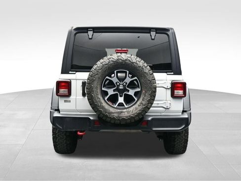 Used 2021 Jeep Wrangler Unlimited Rubicon w/ Cold Weather Group AWD/4WD image 4