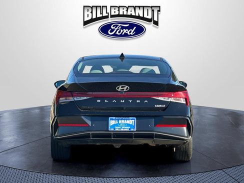 Used 2024 Hyundai Elantra Limited FWD image 4