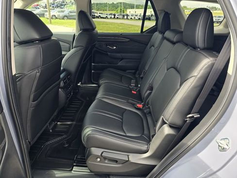 New 2026 Honda Pilot Touring image 12