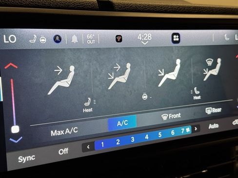 Used 2024 Jeep Wrangler Unlimited w/ Convenience Group AWD/4WD image 29