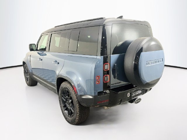 Used 2026 Land Rover Defender 110 S AWD/4WD image 7