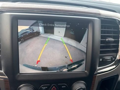 Used 2017 RAM 1500 Laramie AWD/4WD image 27